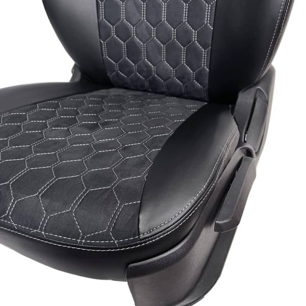 Чехлы Алькантара на Hyundai Accent 1999-2011 г.в. Чехлы Алькантара на Hyundai Accent 1999-2011 г.в.