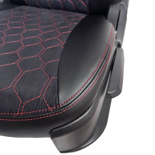 Чехлы Алькантара на Hyundai Accent 1999-2011 г.в. Чехлы Алькантара на Hyundai Accent 1999-2011 г.в.