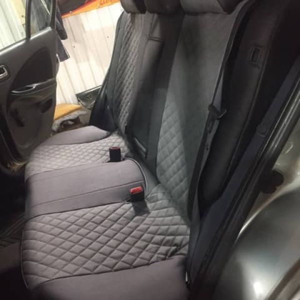 Чехлы Автопилот на Nissan Almera N16 2000-2006 г.в. Чехлы Автопилот на Nissan Almera N16 2000-2006 г.в.